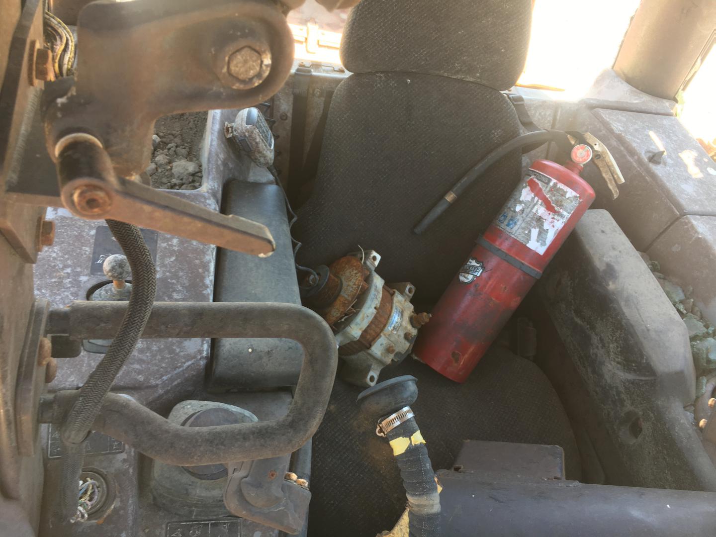 ./imagenes/INVOICE/2019/16698/TOPADOR FRONTAL  CAT_D6N (18).JPG